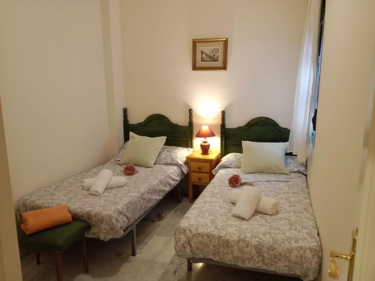 Wish Suite Setas De Sevilla Luaran gambar